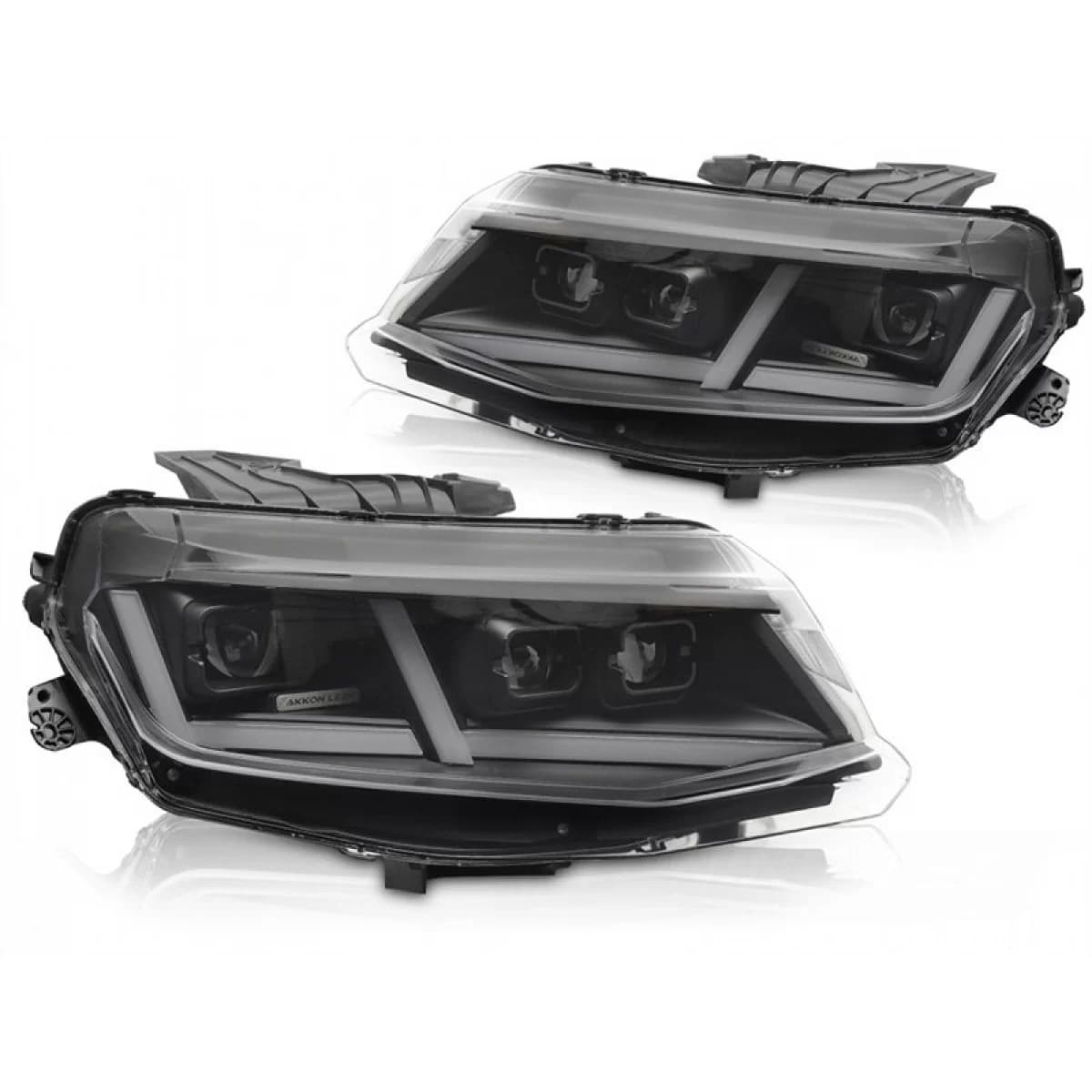 LED tuning headlight set suitable for Chevrolet Camaro 2016-2018 with black base, featuring dynamic turn signals, for the model with factory DRL lights, left and right
