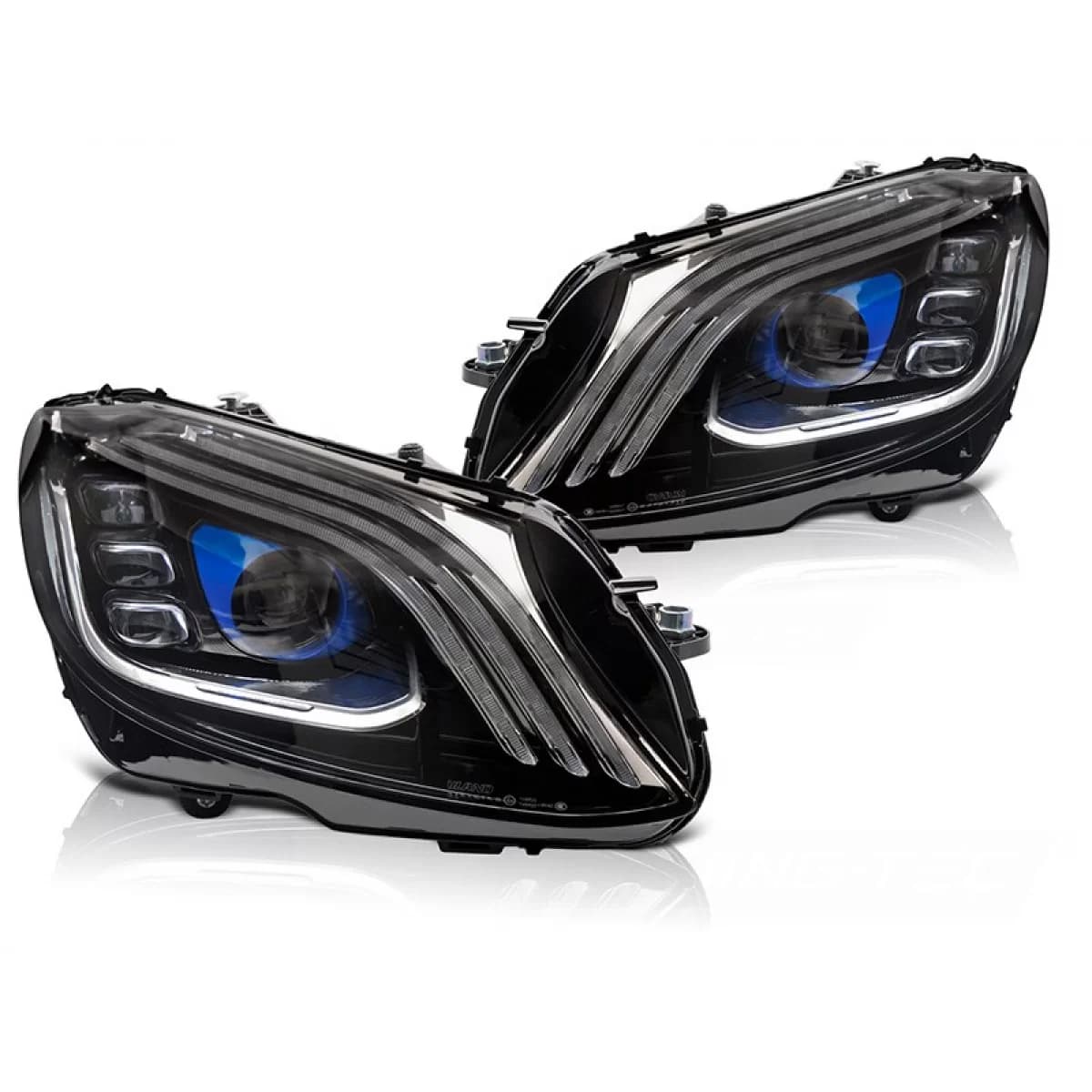 LED tuning headlight set suitable for Mercedes C-Class W205 sedan, S205 estate 2014-2021 with black base, featuring dynamic indicators, with "Welcome" function, left and right