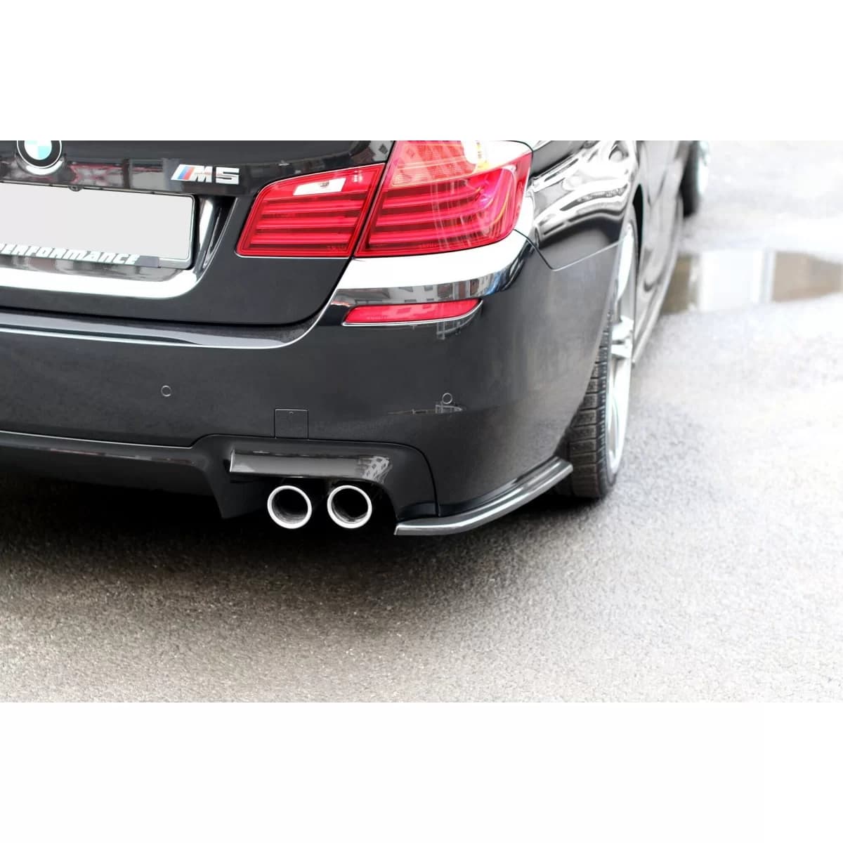 Maxton Design side extensions suitable for rear M5 bumper of BMW 5 Series F10 2011-2017, black lacquer